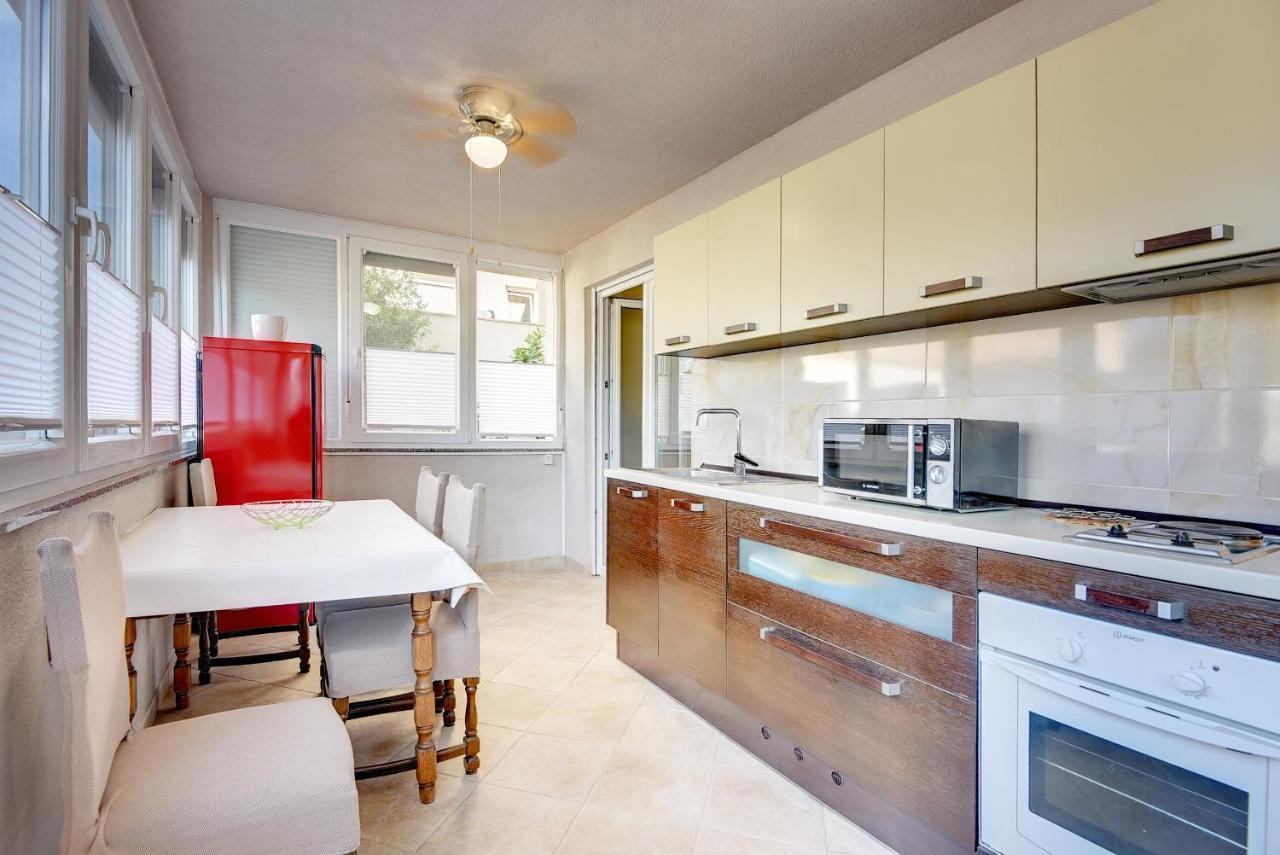 Apartment Mores เมดูลิน ภายนอก รูปภาพ